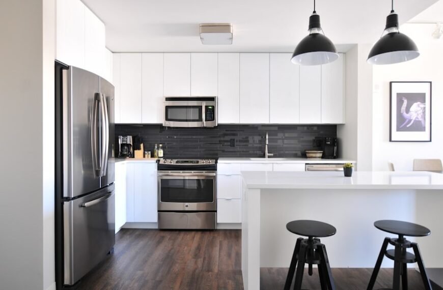 12 Kitchen Renovation Ideas That Make Daily Cooking Easier